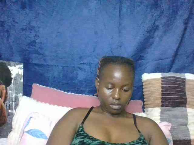 freakcurvy8 freakcurvy8