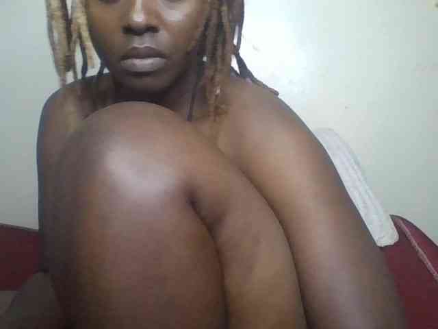 freakcurvy8 webcam