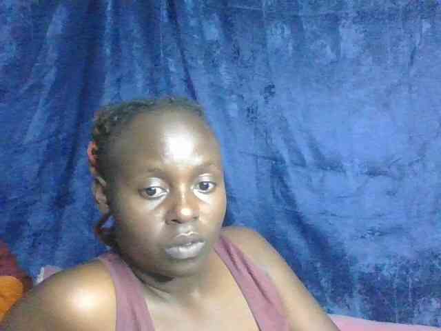 freakcurvy8 freakcurvy8