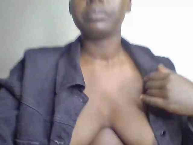 freakcurvy8