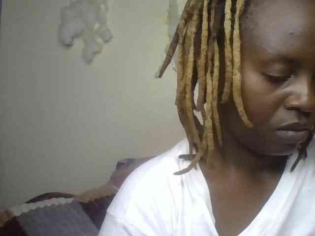 freakcurvy8 freakcurvy8