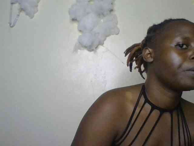 freakcurvy8 webcam
