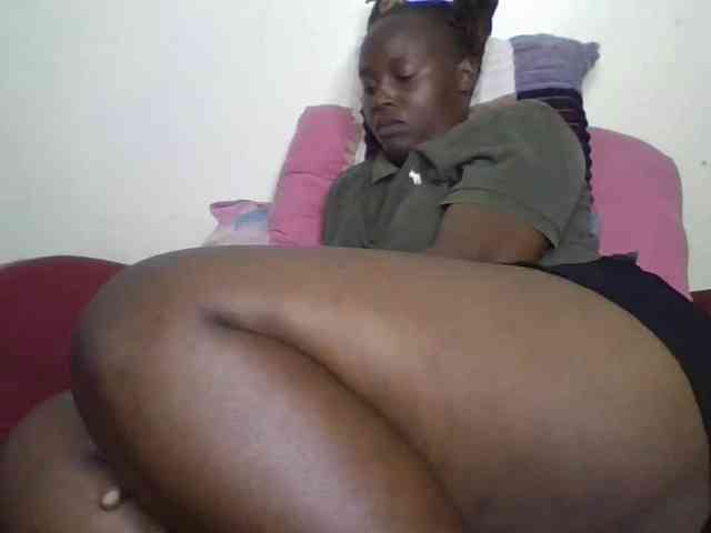 freakcurvy8