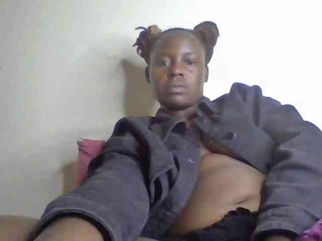 freakcurvy8 webcam