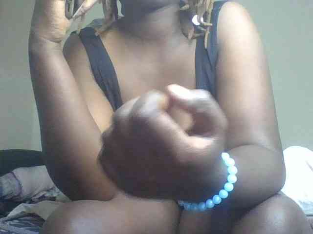 freakcurvy8 webcam