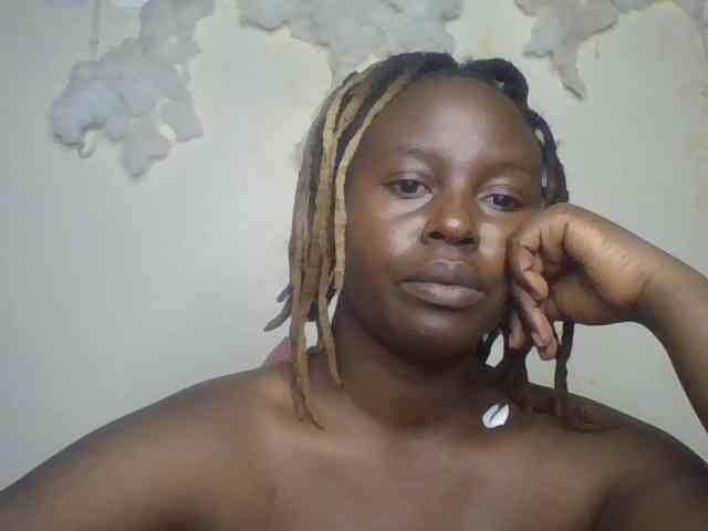 freakcurvy8 webcam