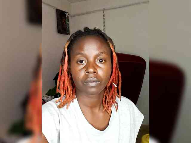 freakcurvy8 freakcurvy8