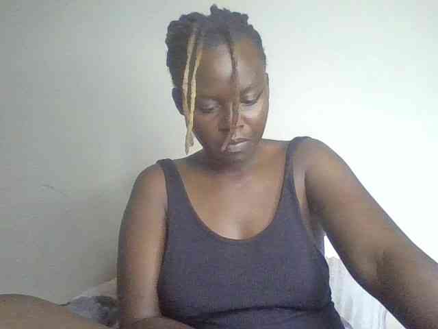 freakcurvy8 webcam