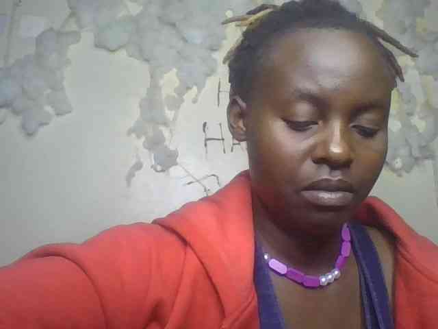 freakcurvy8 freakcurvy8