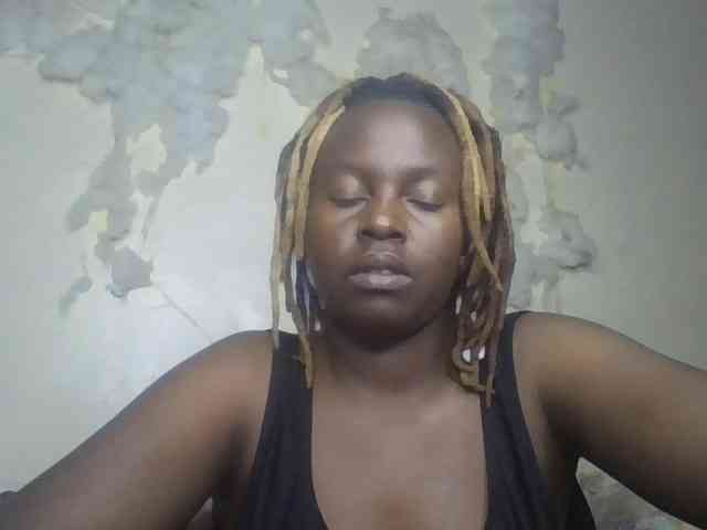 freakcurvy8 webcam