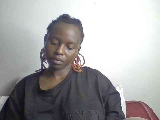 freakcurvy8 freakcurvy8