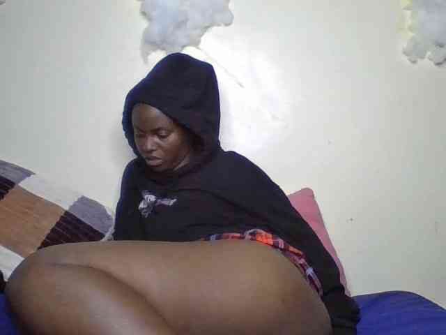 freakcurvy8