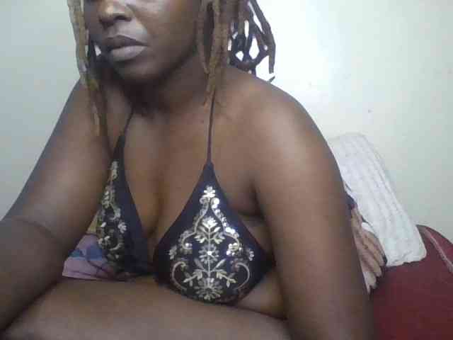 freakcurvy8 webcam