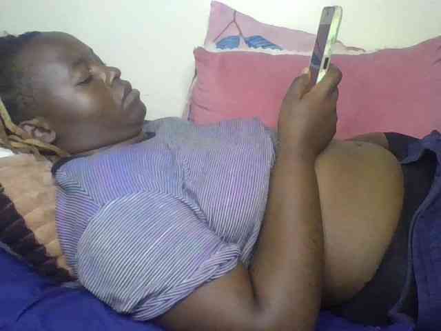 freakcurvy8 webcam