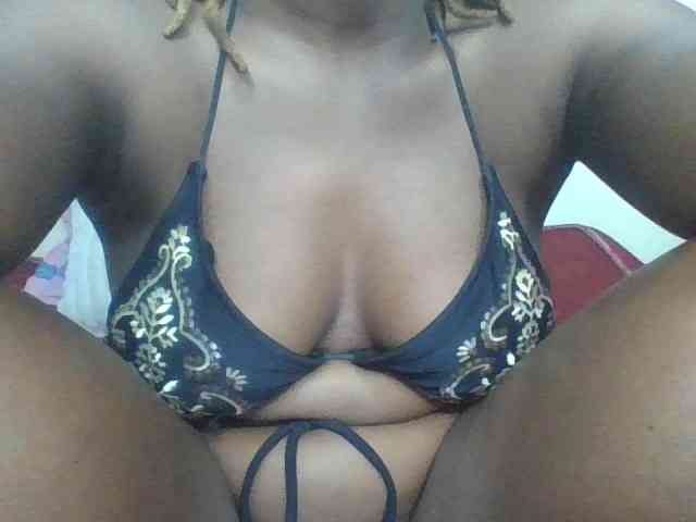 freakcurvy8 webcam