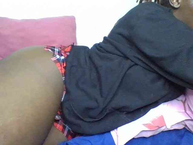 freakcurvy8 freakcurvy8