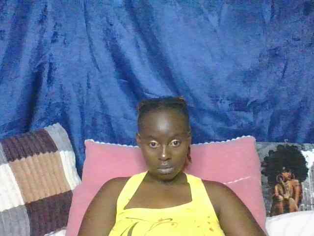 freakcurvy8 freakcurvy8