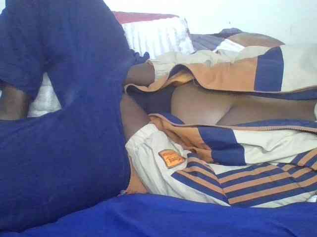 freakcurvy8