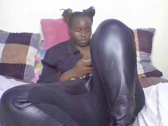 freakcurvy8 webcam