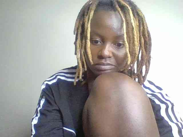 freakcurvy8 freakcurvy8