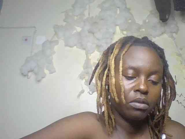 freakcurvy8 freakcurvy8