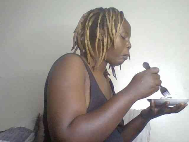 freakcurvy8 webcam