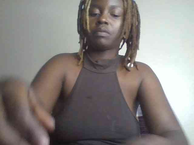 freakcurvy8 webcam
