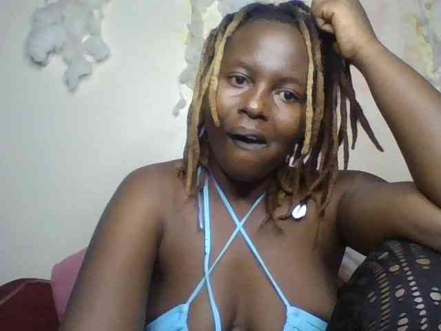 freakcurvy8 freakcurvy8