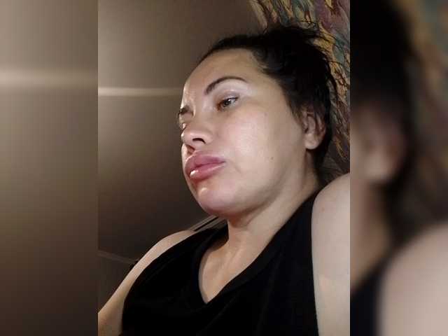 Zametnaya's BongaCams show and profile