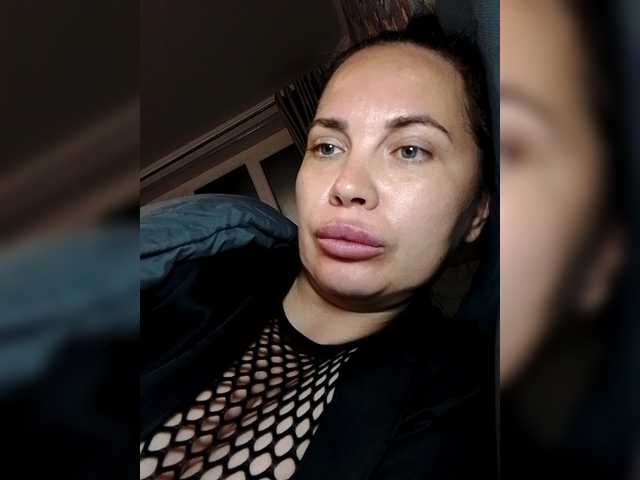 Zametnaya's BongaCams show and profile