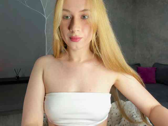 LunaSparkss webcam