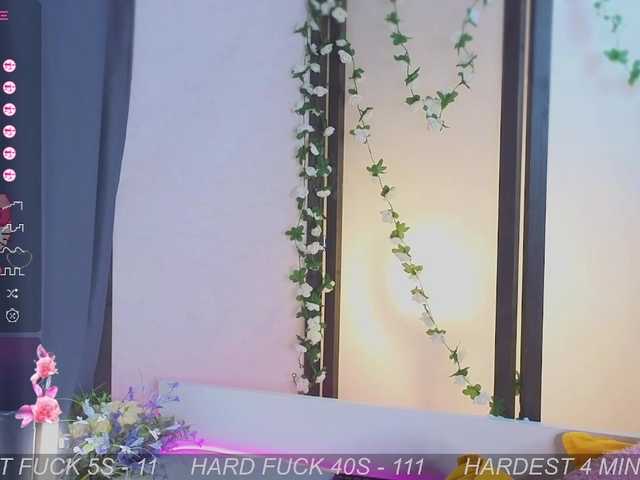  Summer-Night chat room