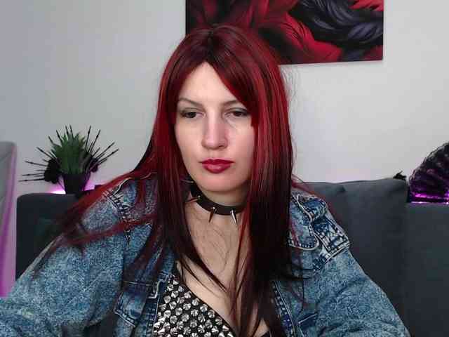 Mistress_Seraphima webcam