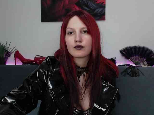 Mistress_Seraphima webcam