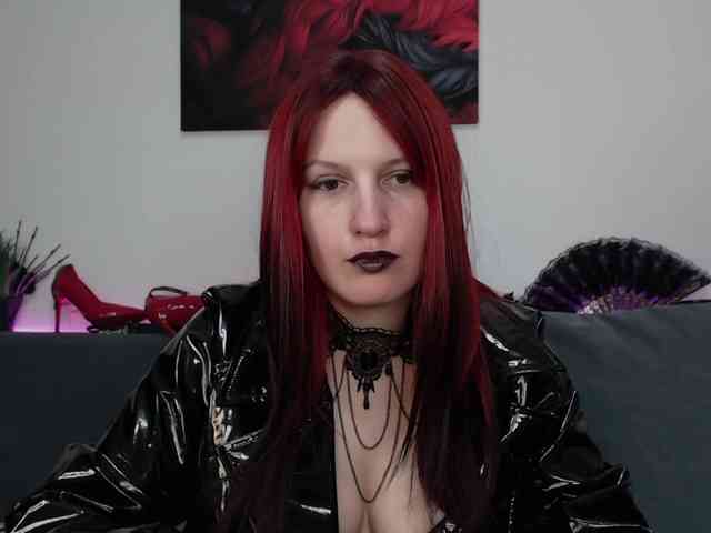 Mistress_Seraphima webcam