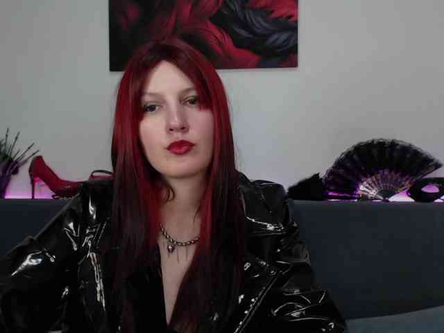 Mistress_Seraphima webcam