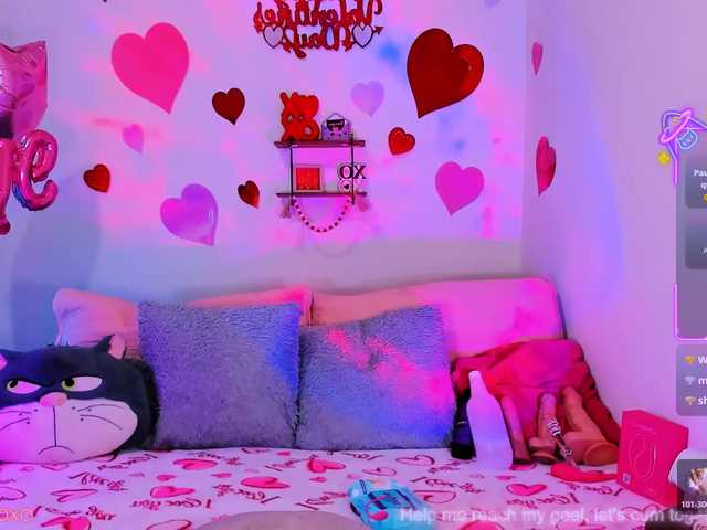 daphnesweet's BongaCams show and profile