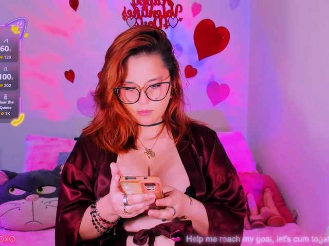 daphnesweet's BongaCams show and profile