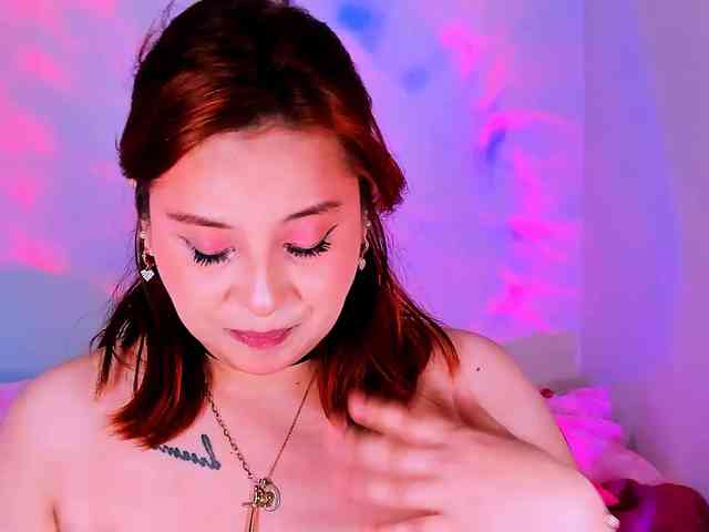 daphnne_sweet webcam