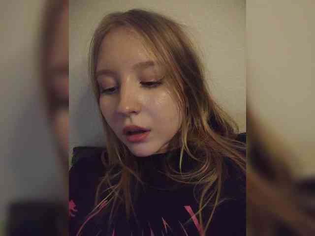 Lilith- webcam