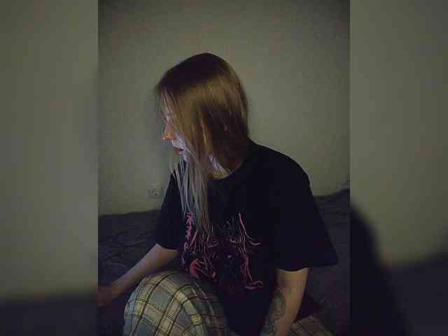 Lilith- webcam