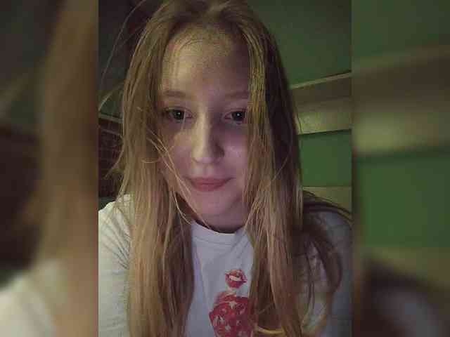 Lilith- webcam