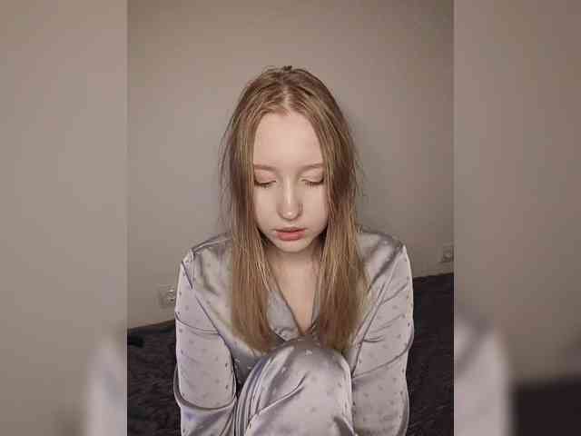 Lilith- webcam