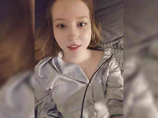 Lilith- webcam