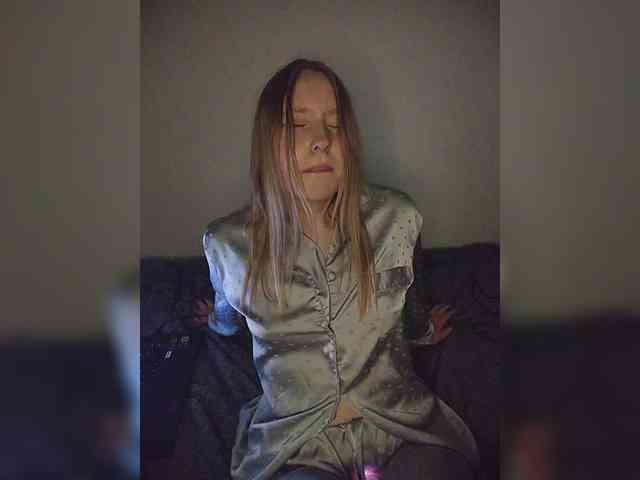 Lilith- webcam