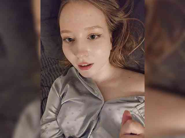 Lilith- webcam