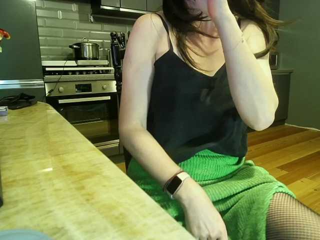 YourSerenity's BongaCams show and profile