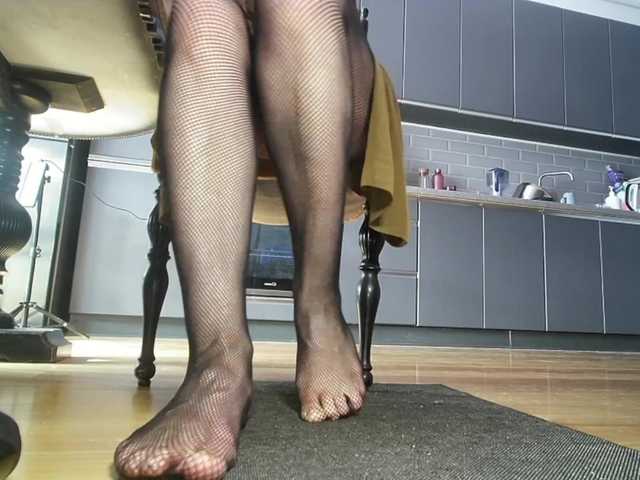 YourSerenity's BongaCams show and profile