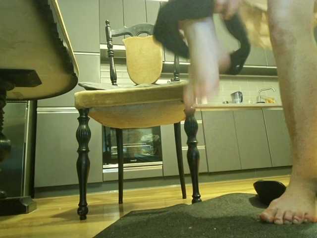 YourSerenity's BongaCams show and profile