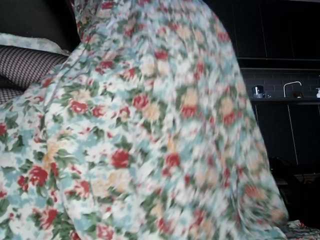 YourSerenity's BongaCams show and profile